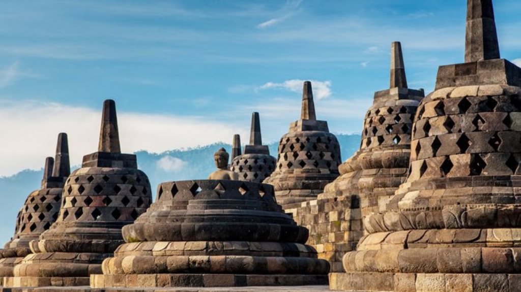 LensaHukum.co.id - 5. Melihat Keunikan Candi Borobudur 2 - Melihat Keunikan Candi Borobudur Mahakarya Terbesar